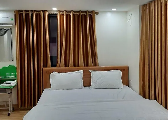 Dragon Bed &amp; Breakfast Hạ Long